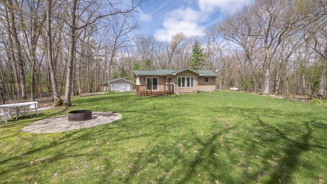 N4496 STRAWBERRY CIRCLE, Wautoma, WI 54982