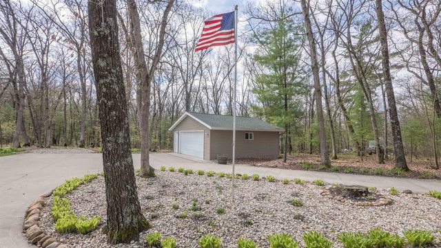 N4496 STRAWBERRY CIRCLE, Wautoma, WI 54982
