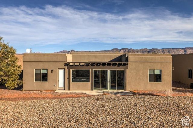 3250 S 4900 W, Hurricane, UT 84737