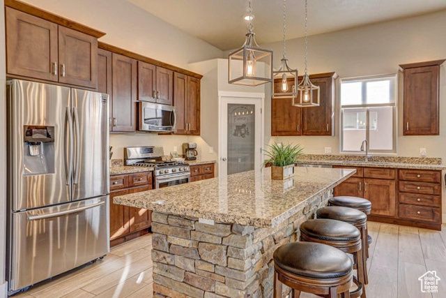 3250 S 4900 W, Hurricane, UT 84737