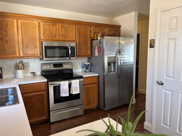 2513 Westwood Court, Ardmore, OK 73401