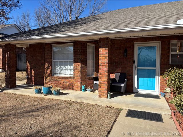 2513 Westwood Court, Ardmore, OK 73401