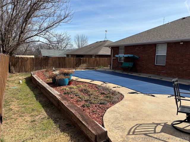 2513 Westwood Court, Ardmore, OK 73401