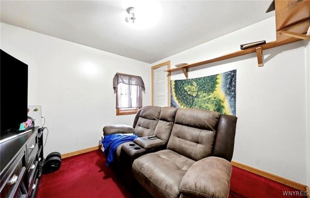 86 Kingston Place N, Buffalo, NY 14206