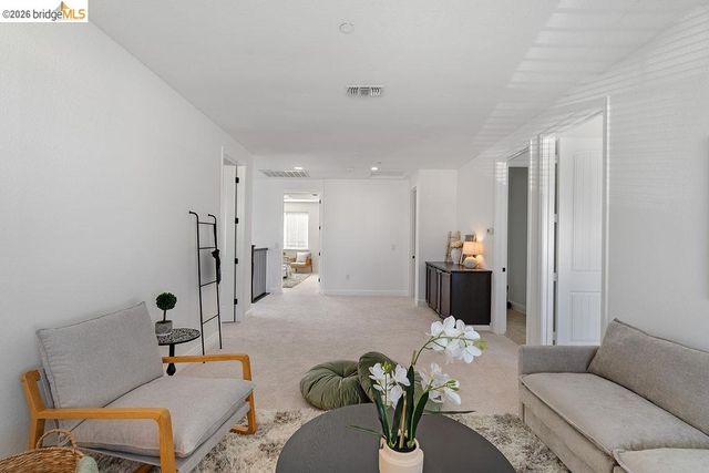 87 Greystone Pl, Pittsburg, CA 94565