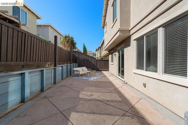 87 Greystone Pl, Pittsburg, CA 94565