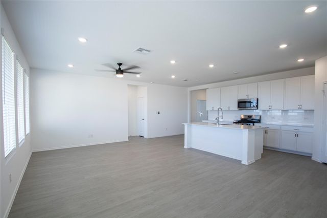 209 Twilight Breeze WAY, Hutto, TX 78634