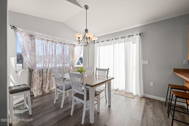 242 S Megan Way, Wasilla, AK 99654