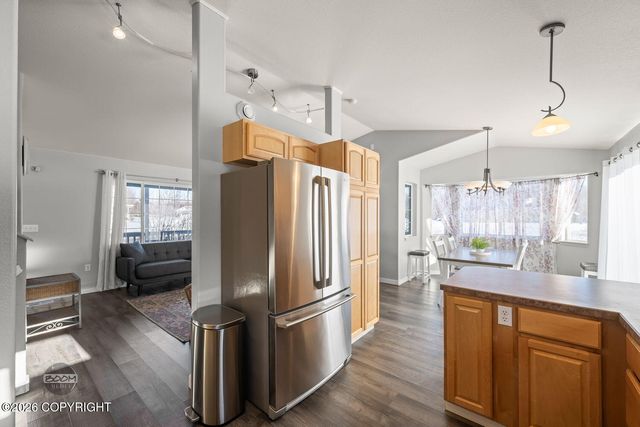 242 S Megan Way, Wasilla, AK 99654