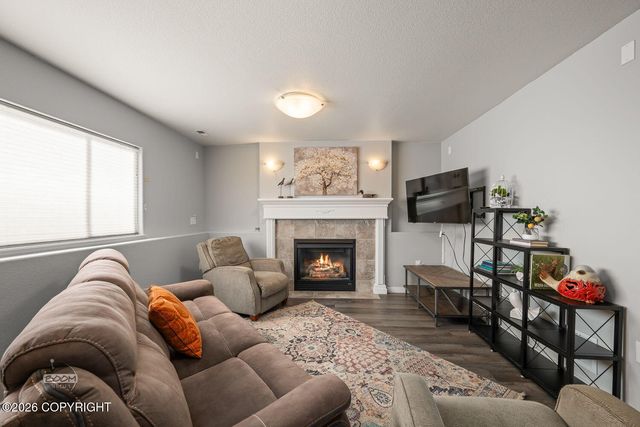 242 S Megan Way, Wasilla, AK 99654