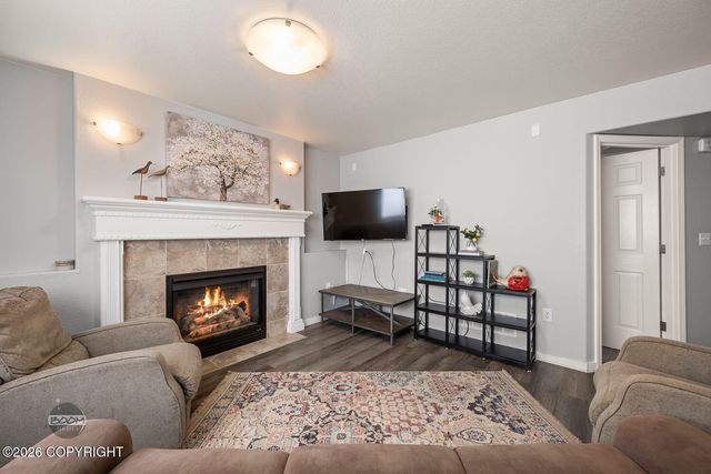 242 S Megan Way, Wasilla, AK 99654