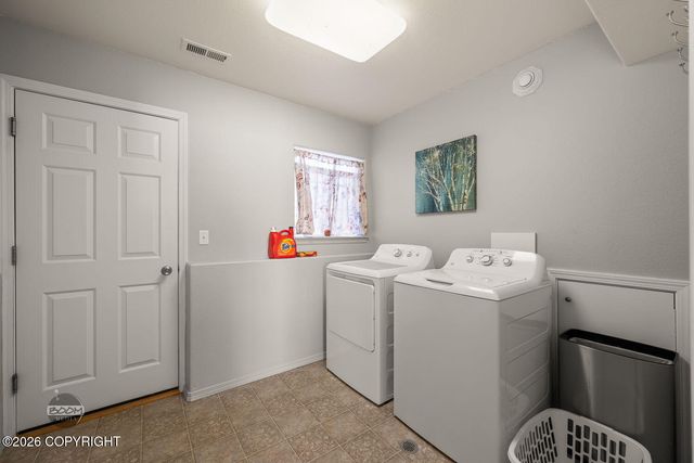 242 S Megan Way, Wasilla, AK 99654