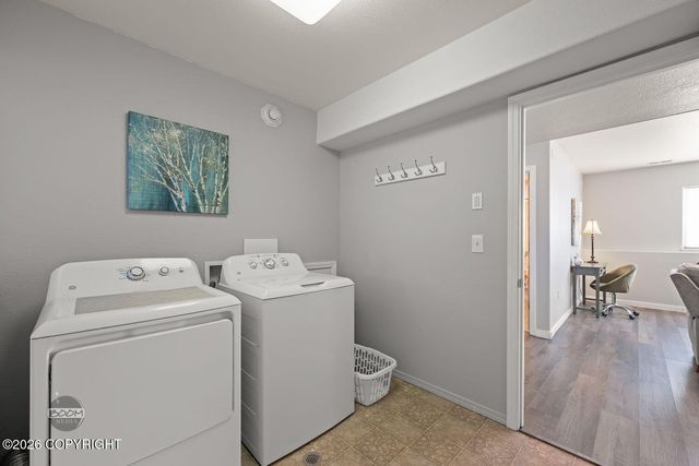 242 S Megan Way, Wasilla, AK 99654