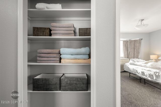 242 S Megan Way, Wasilla, AK 99654