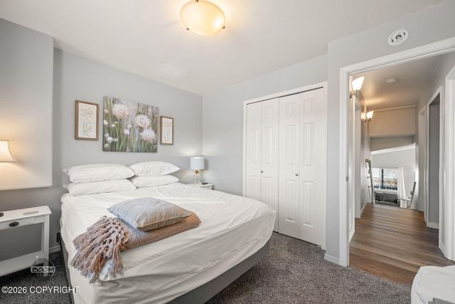 242 S Megan Way, Wasilla, AK 99654