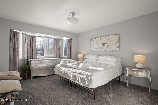 242 S Megan Way, Wasilla, AK 99654