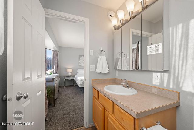 242 S Megan Way, Wasilla, AK 99654