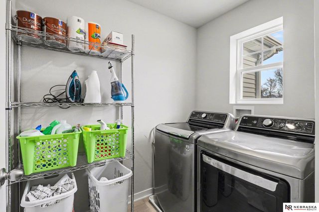 7906 N 95th Avenue, Omaha, NE 68122