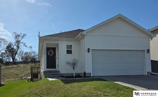 7906 N 95th Avenue, Omaha, NE 68122