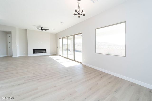 1457 Dustin Don Drive, Mesquite, NV 89027