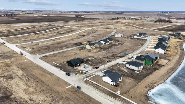 2325 SW 6th Court, Grimes, IA 50111