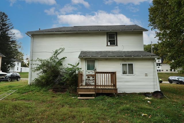 135 Wood Street, Mansfield, OH 44903