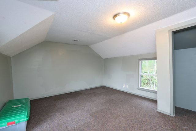 135 Wood Street, Mansfield, OH 44903