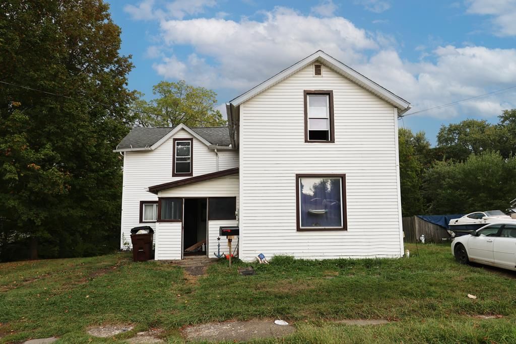 135 Wood Street, Mansfield, OH 44903