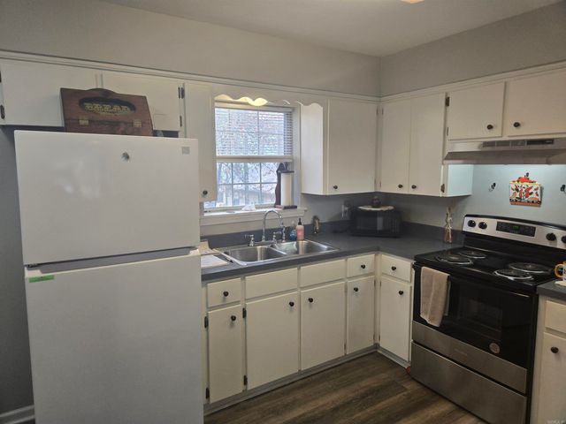 429 E Moore Street, Heber Springs, AR 72543