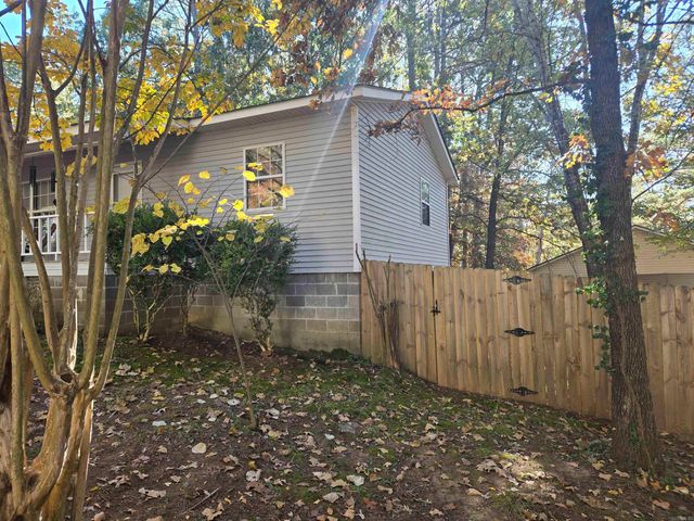 429 E Moore Street, Heber Springs, AR 72543