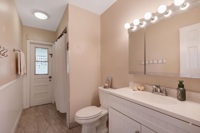 510 NW 93rd Terrace, Pembroke Pines, FL 33024