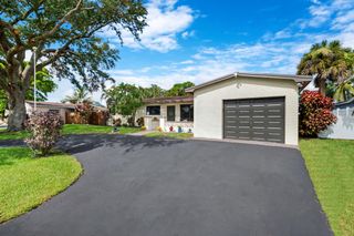 510 NW 93rd Terrace, Pembroke Pines, FL 33024