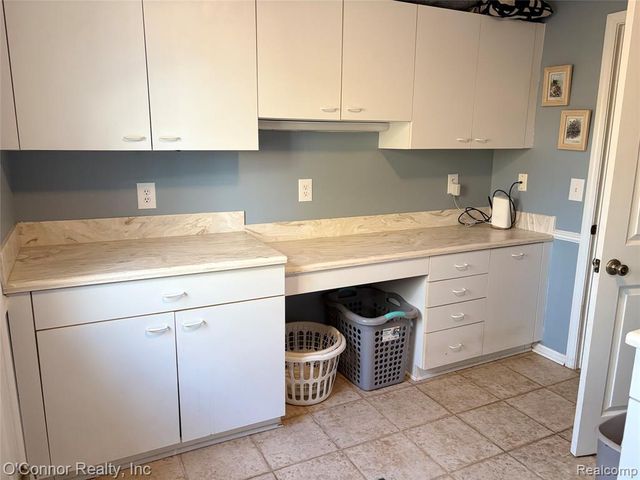 720 Arlington Circle, Marysville, MI 48040