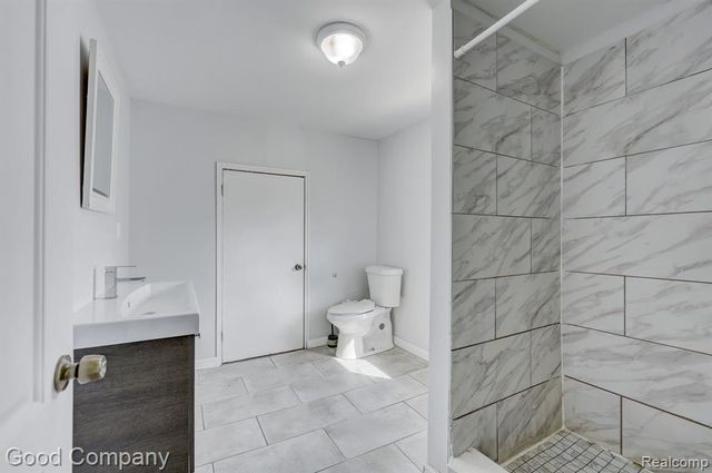 813 S Center Street, Royal Oak, MI 48067