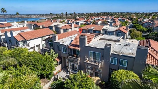 19305 Champion Lane, Huntington Beach, CA 92648