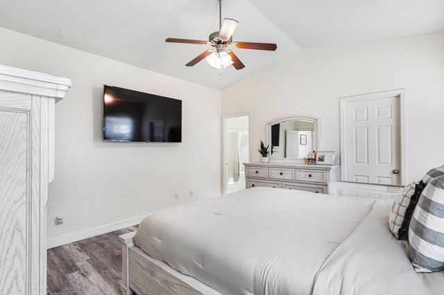 1783 Rosa Avenue, Tulare, CA 93274