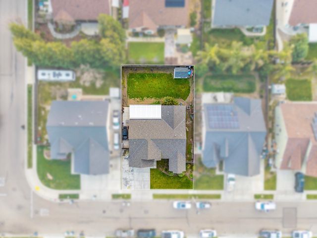 1783 Rosa Avenue, Tulare, CA 93274