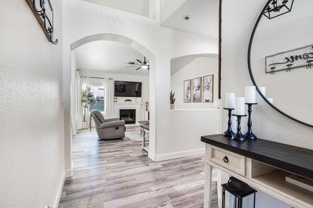 1783 Rosa Avenue, Tulare, CA 93274