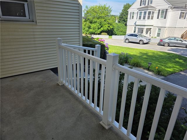 15 Royal Avenue 1st Fl Left, Cranston, RI 02920