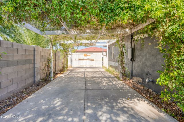 247 S PIONEER --, Mesa, AZ 85204