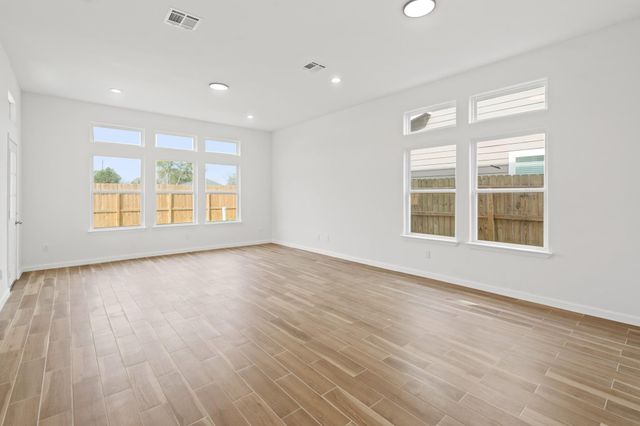 13926 Leabrandon Lane, Houston, TX 77045