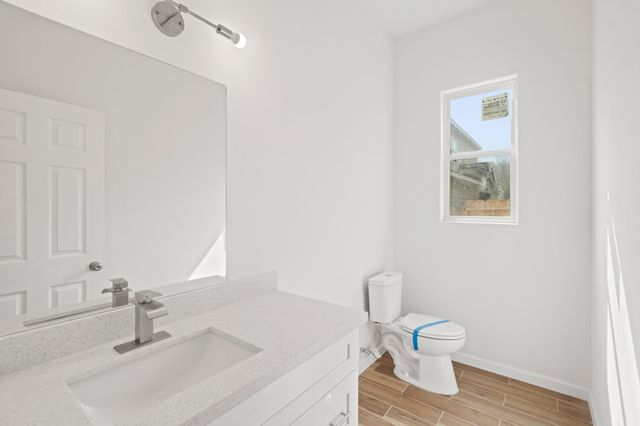 13926 Leabrandon Lane, Houston, TX 77045