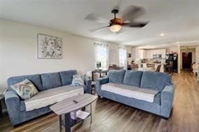 1325 Vernon Drive, Aubrey, TX 76227