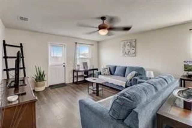 1325 Vernon Drive, Aubrey, TX 76227