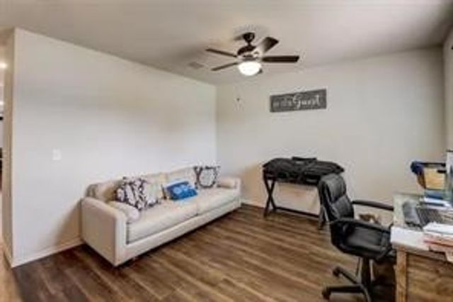 1325 Vernon Drive, Aubrey, TX 76227