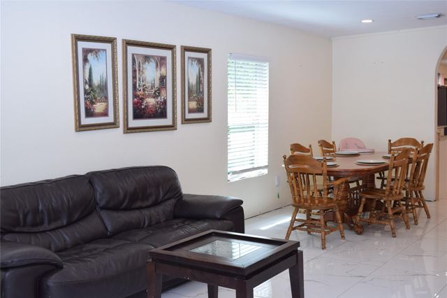 1353 Road 5727, Cleveland, TX 77327