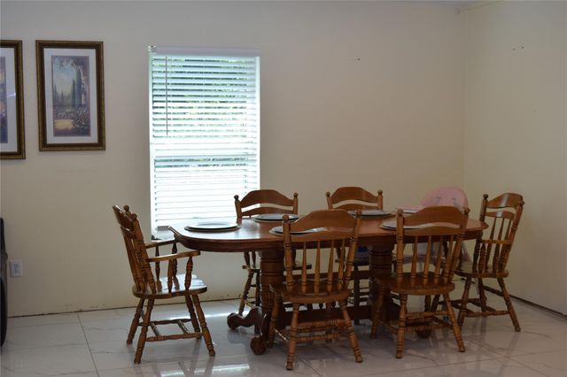 1353 Road 5727, Cleveland, TX 77327