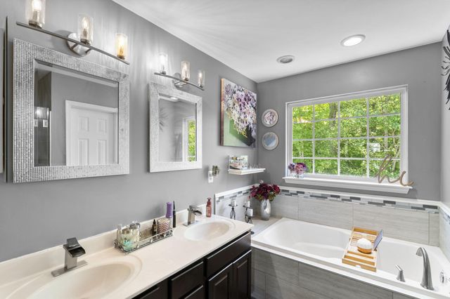 11301 CURRITUCK CT, Fredericksburg, VA 22407