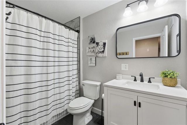 4402 S Phelps Road, Independence, MO 64055