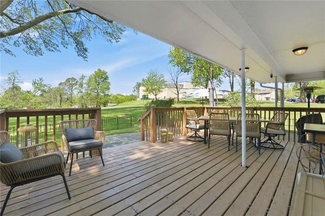 4402 S Phelps Road, Independence, MO 64055